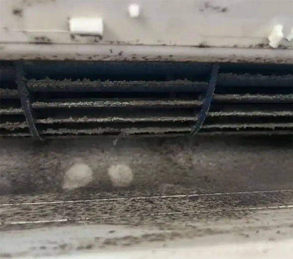 将乐空调吹的风有股烧焦味是怎么回事